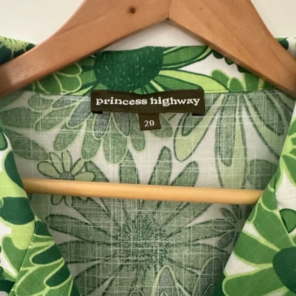 Princess Highway Leafy Green Dress - Picture 2 of 2